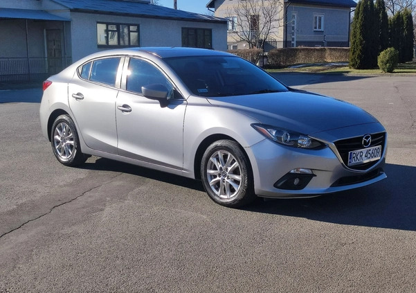 Mazda 3 cena 41900 przebieg: 170000, rok produkcji 2015 z Dobra małe 211